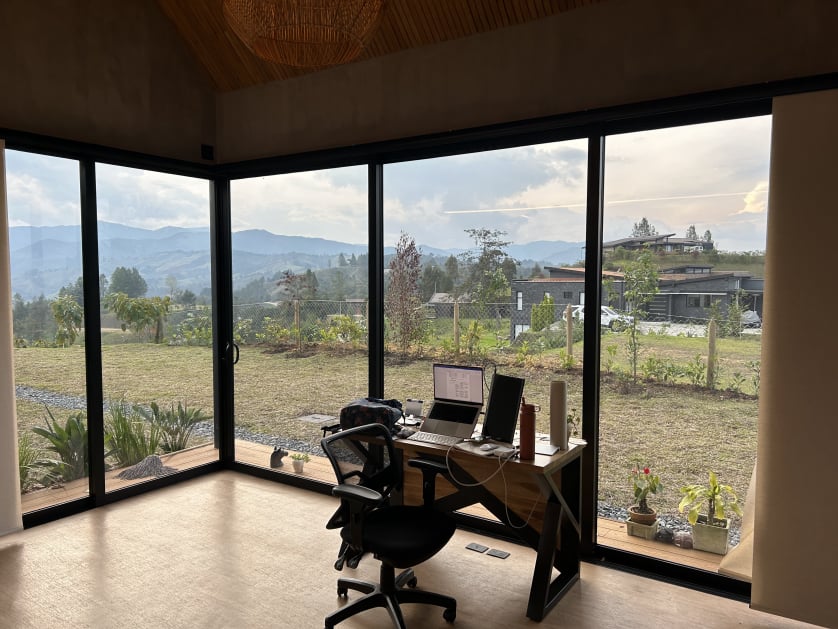 Mobirise Website Builder